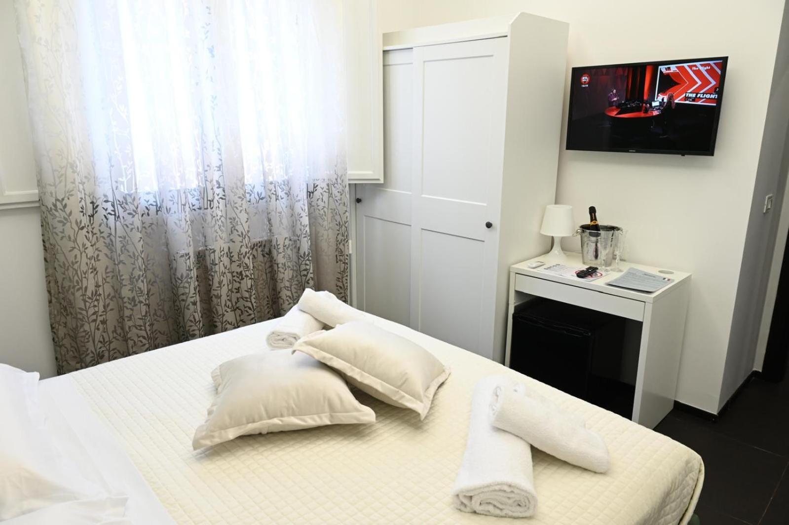 Terzo Rione Hotel Палермо Екстериор снимка